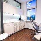 Behandlungszimmer der Zahnarztpraxis